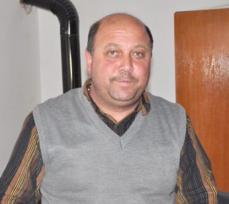 Fostul primar din Dobromir, acuzat de o fraudă de un milion de euro de la APIA